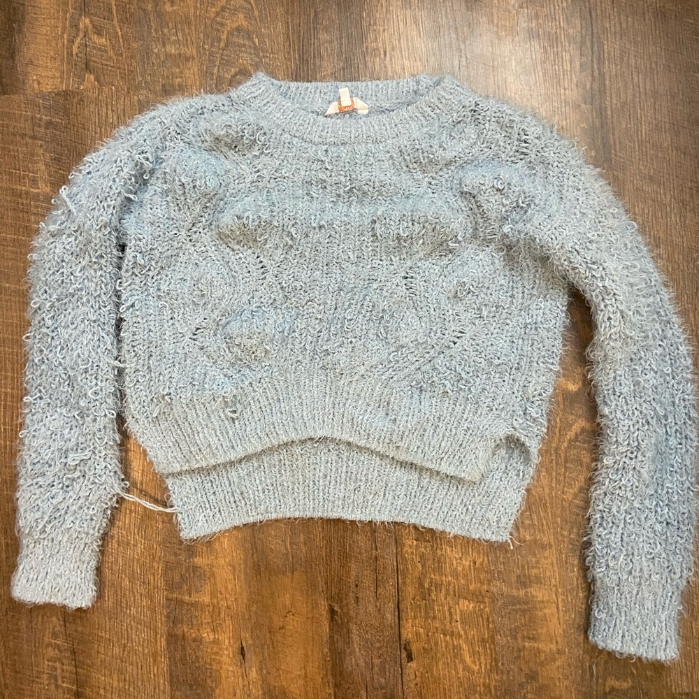Super soft sweater!
